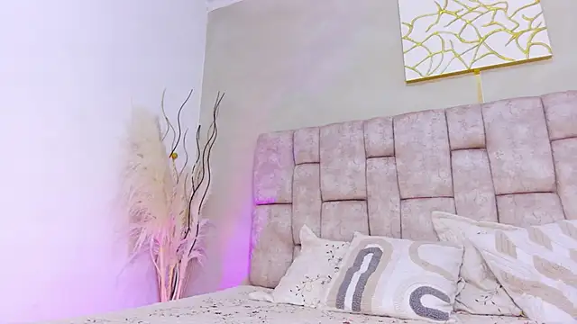 MelanyStone_