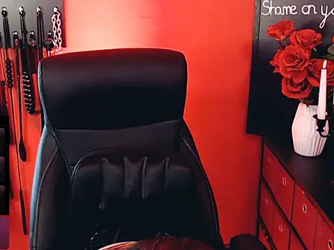 _MissJaneWarren_ webcam
