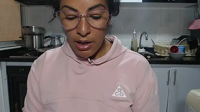 kateleyagrey webcam