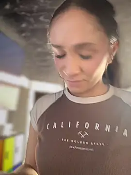 Preview of isabella-teen