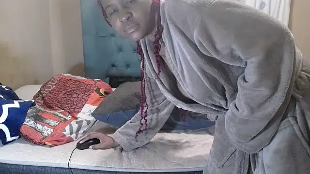 ebonyessence - EbonyEssence's free webcam - UK Sex Cams