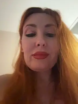 emlana live sex cam