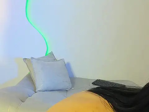 ArohomLester_