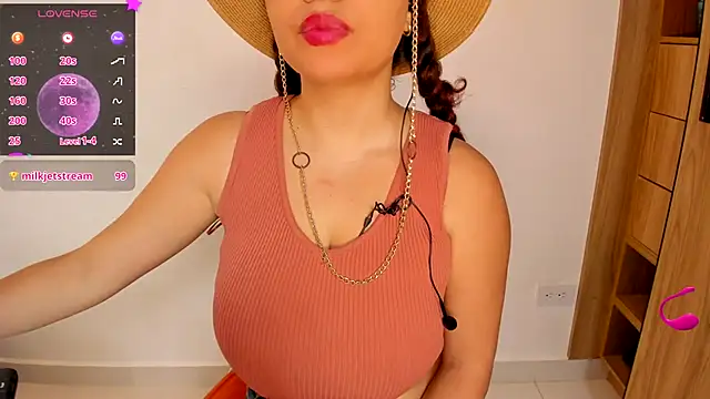 bloom_noor - Bloom_Noor's free webcam