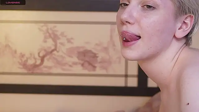 maeeversley - MaeEversley's free webcam