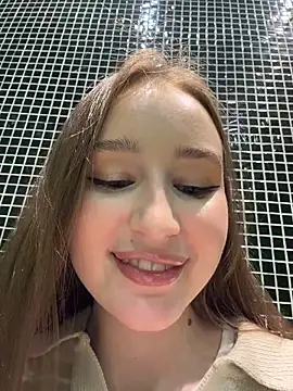 mary_sensory (F young) - Striptease