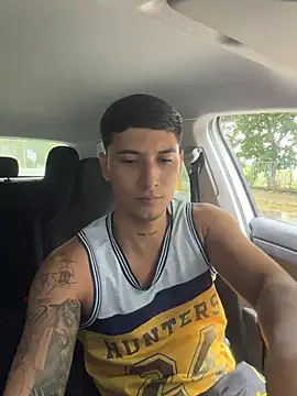 sexxxysquirterstev777 (M young) - FULL NAKED