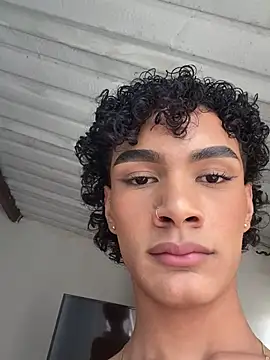HotboyLyan live sex cam