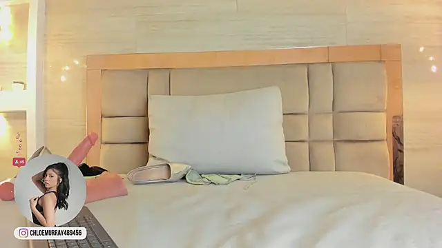 chloe_murray webcam