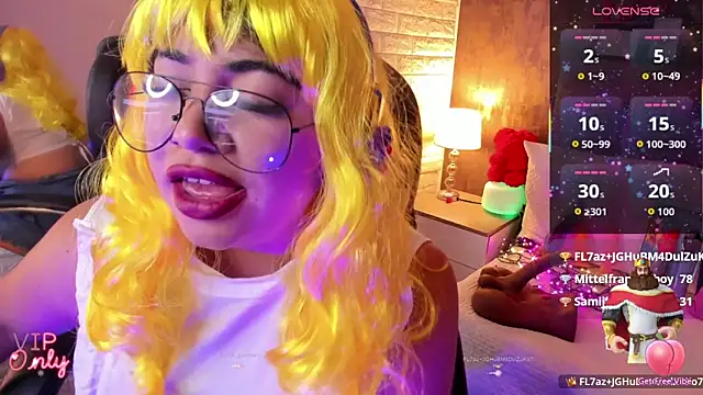 alice__tylor webcam