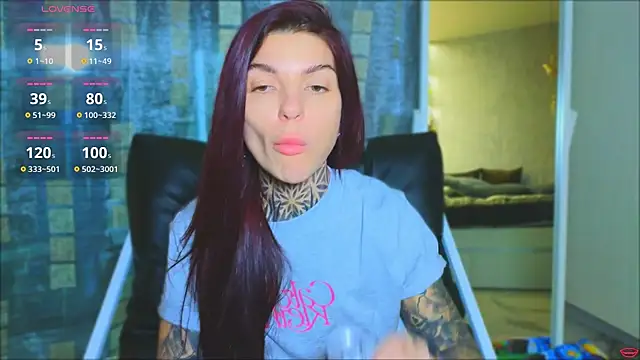 tattooedBabyy webcam