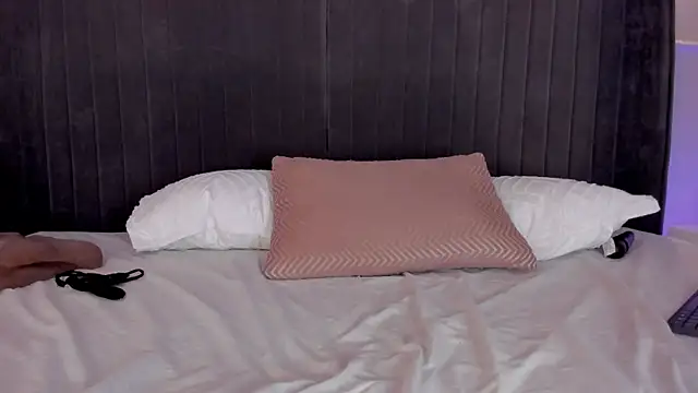 Karla_Hudsson webcam