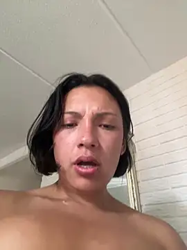 sarita_hos webcam