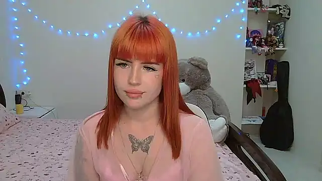 VelvetEmber webcam