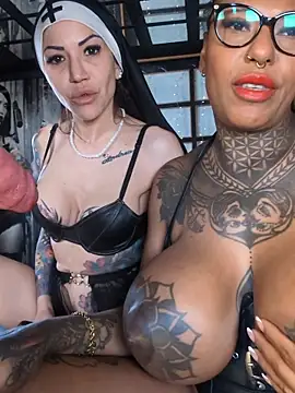 DarkDea Live Webcam on Stripchat