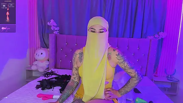 Nayla-Mouna
