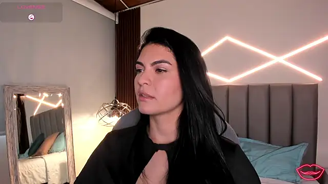 Veronicalanx1