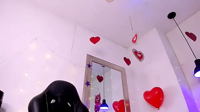 angel_hardy_dl
