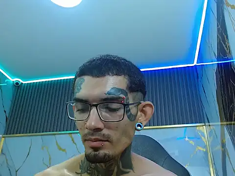 Boy_tatto77 webcam