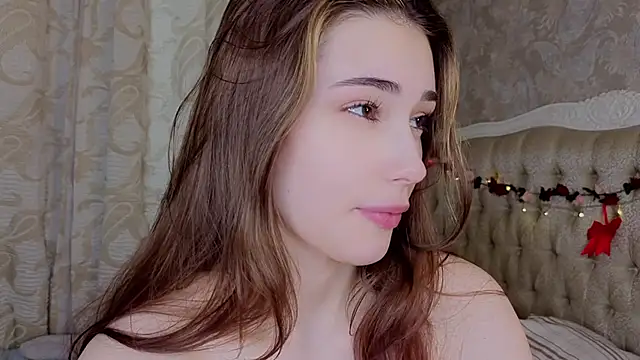 zaya_venus (F teen) - Add oil on ass and hard slaps
