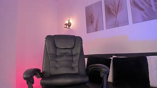 Sweet_sin15 webcam