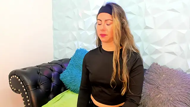 lindsay_cg