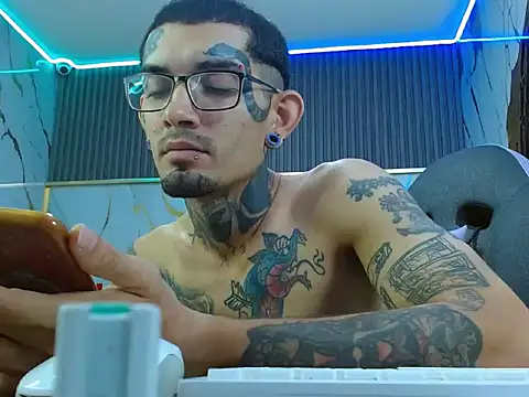 Boy_tatto77 webcam