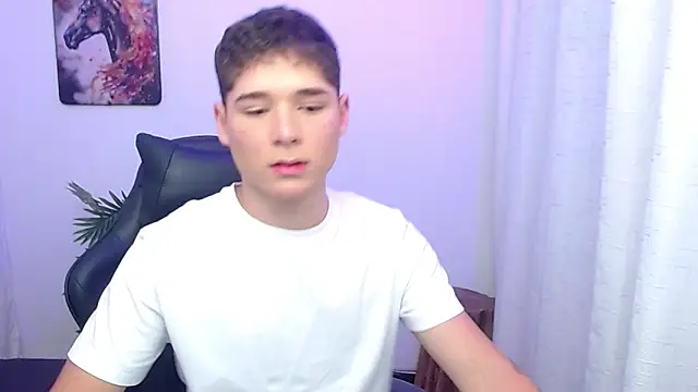 Mattass18 live sex cam
