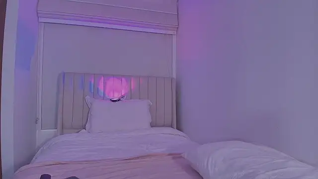 ArianaReynoldss