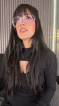 Aura_Baker webcam