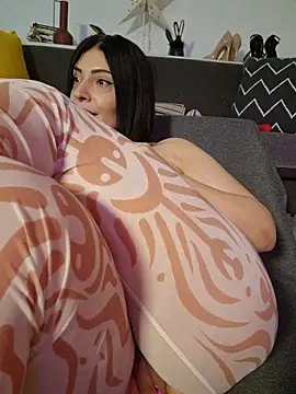 aryasummersreal