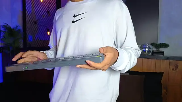 AlanCutee
