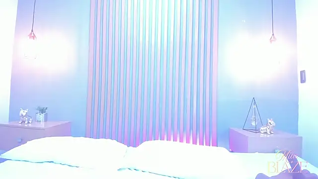 miia_blaze - Miia_blaze's free webcam
