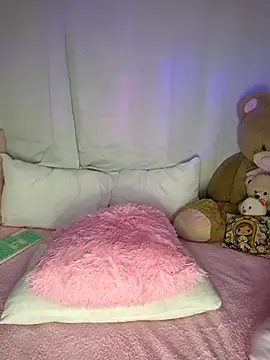 Foxylisaflores live sex cam