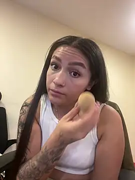 Alyha_Cortes