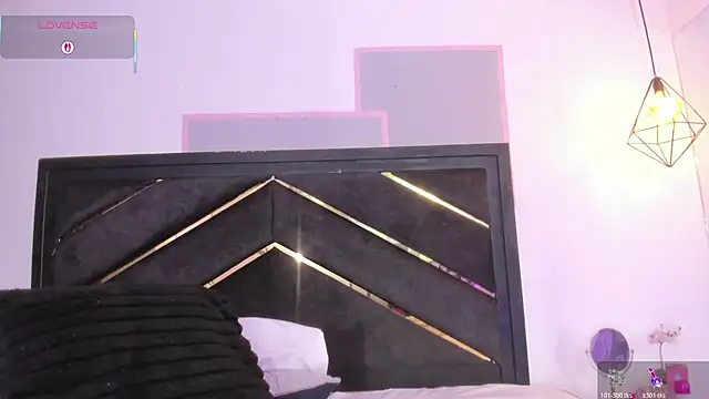 april_jones05