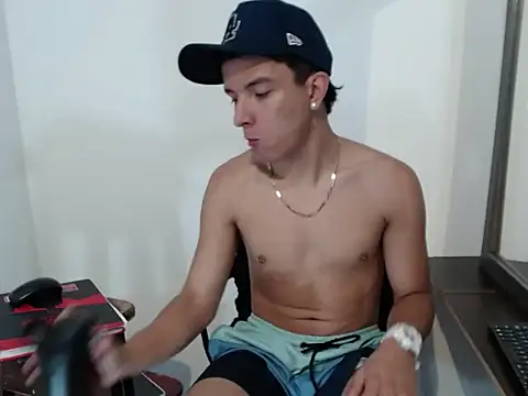 Brian_XXX webcam