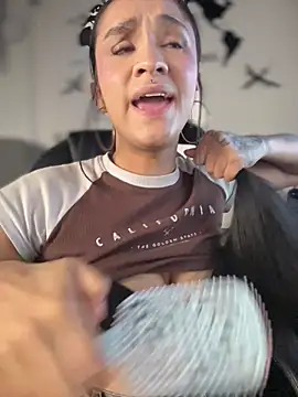 Isabella-Teen