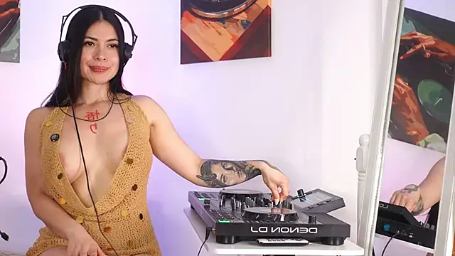SatyaDj live sex cam