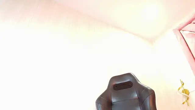 Helenn_Moore