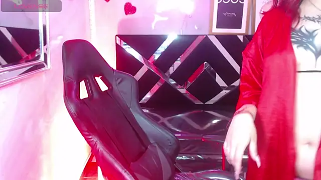Red_Bunny_v webcam