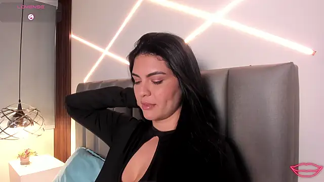 Veronicalanx1