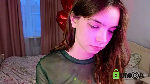 Evi_Brook