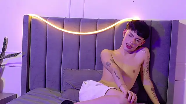 Zeyn_smith webcam