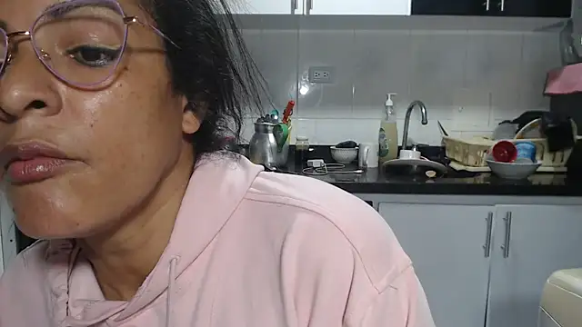 kateleyagrey