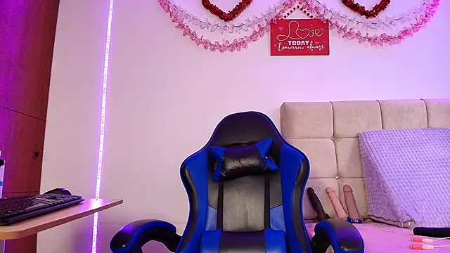 dulce_mariaa___ webcam
