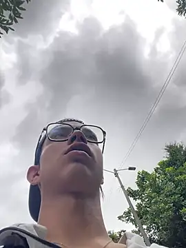 Andres_boy252's live cam