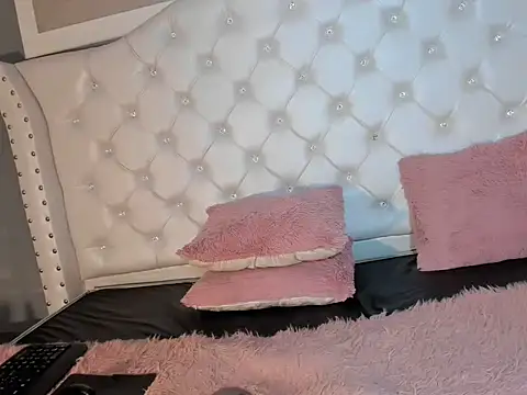 Chloe_grey__ webcam