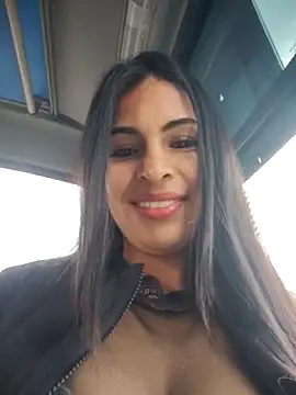 astrid-- - Astrid--'s free webcam