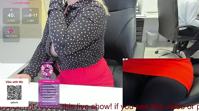 squirt_milf_viktoria - Squirt_milf_viktoria's free webcam - UK Sex Cams